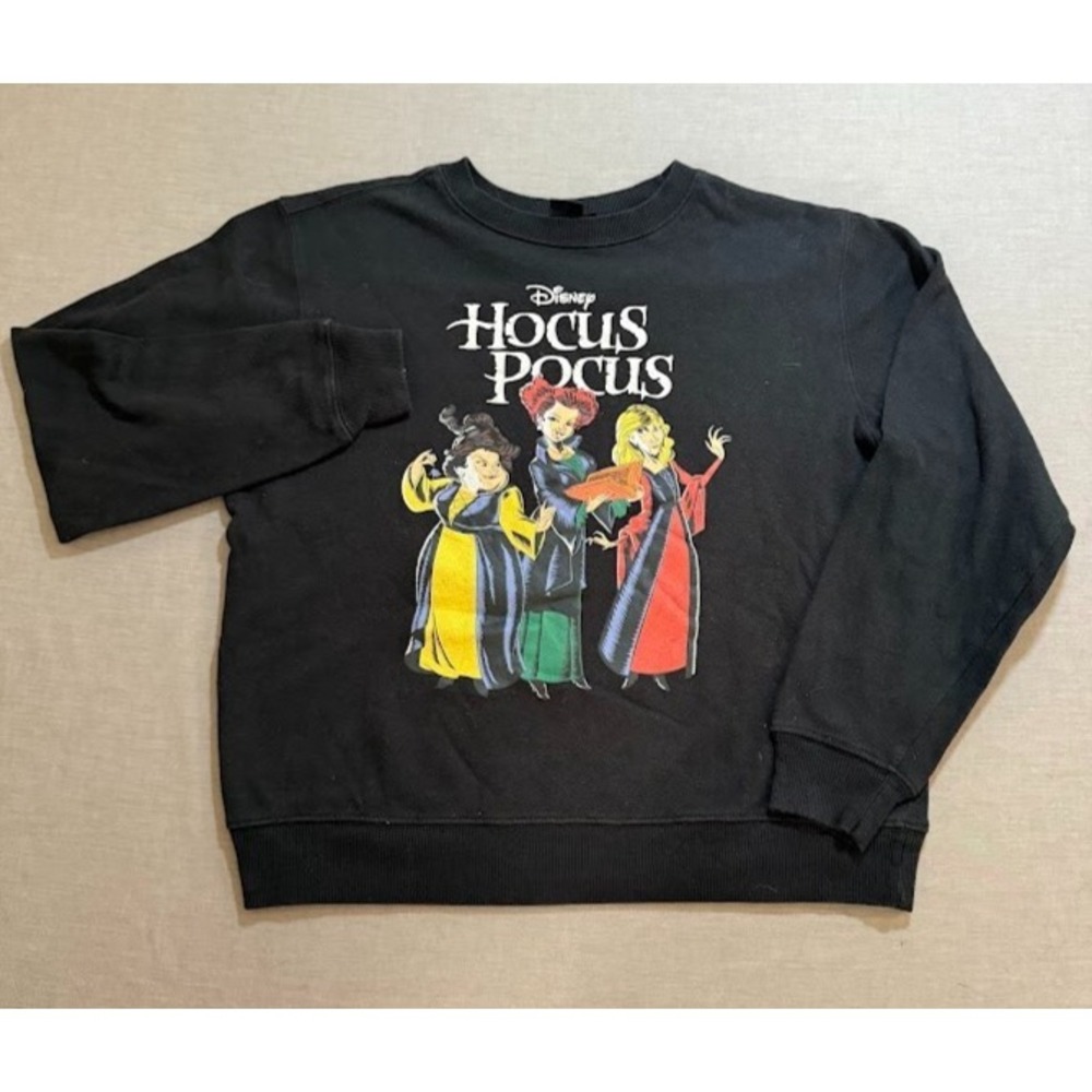 Disney Hocus Pocus Sweatshirt Womens Medium Black Boxy Long Sleeve Pullover.